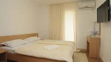 HOTEL ANITA BECICI