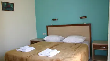 Hotel Anna Apts