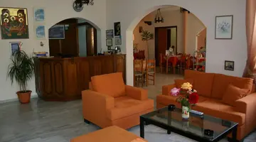 Hotel Anna Apts