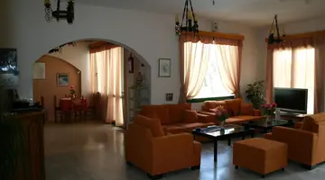 Hotel Anna Apts