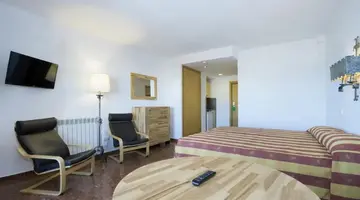 Hotel Apartamentos Bajondillo