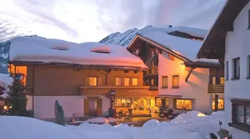 Hotel Apartments Alpenros