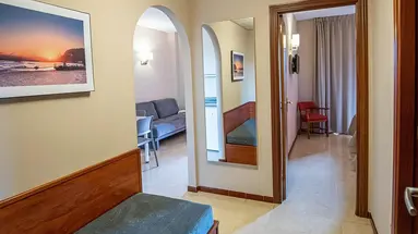HOTEL & APARTMENTS MYRAMAR FUENGIROLA