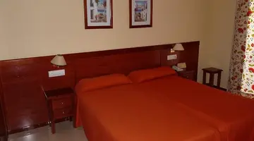 HOTEL & APARTMENTS MYRAMAR FUENGIROLA