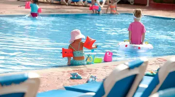 HOTEL & APARTMENTS MYRAMAR FUENGIROLA