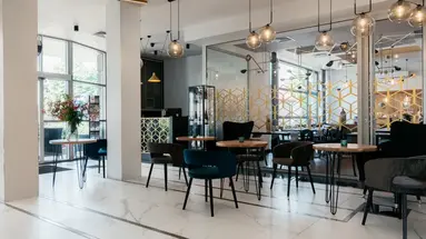 Hotel Apis