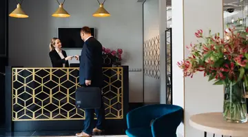 Hotel Apis