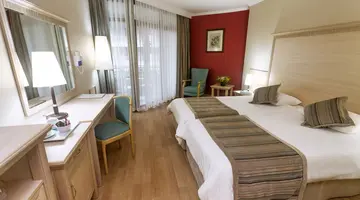 HOTEL AQUA