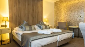 Hotel AquaCity Seasons