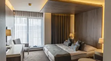Hotel AquaCity Seasons