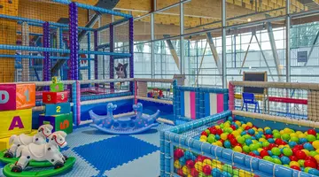 Hotel AquaCity Seasons