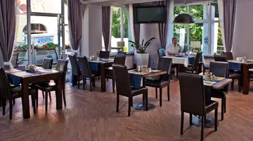 Hotel Ara