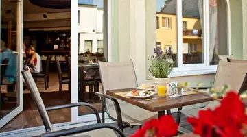 Hotel Ara