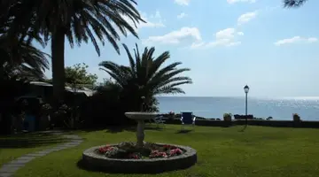 Hotel Arathena Rocks