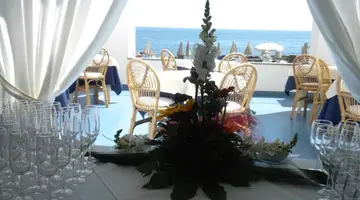 Hotel Arathena Rocks