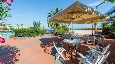 Hotel Arathena Rocks