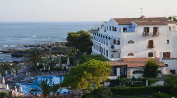 Hotel Arathena Rocks