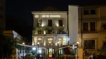 Hotel Arc De Triomphe