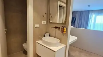 Hotel Aria