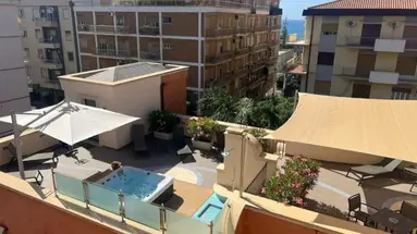 Hotel Artemis