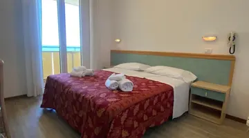 Hotel Artide ***