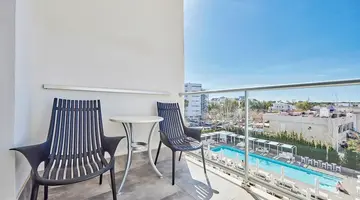 Hotel Astoria Playa - Adults Only
