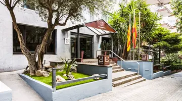 Hotel Atiram Arenas