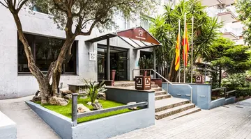 Hotel Atiram Arenas