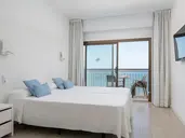 Hotel Atolon & Kaafu Beach Club