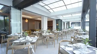 Hotel Atrium Ambiance