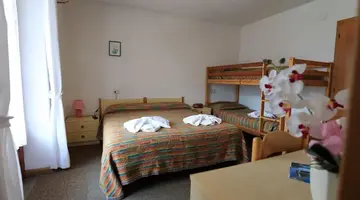 Hotel Aurora***