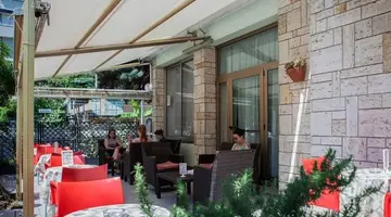 Hotel Ausonia