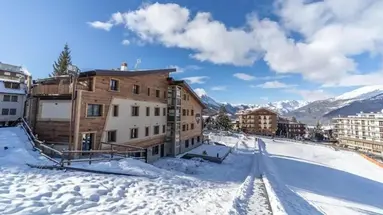 Hotel Avalanche