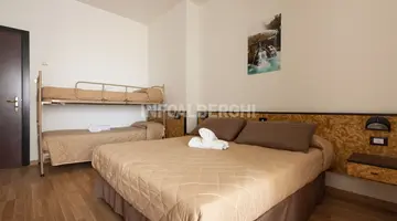 Hotel Avila In***