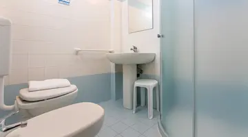 Hotel Avila In***