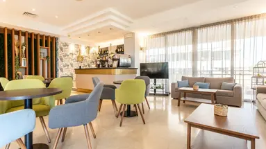 Hotel Avila In***