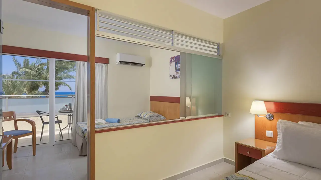 Hotel Avra Beach