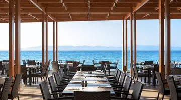 Hotel Avra Beach