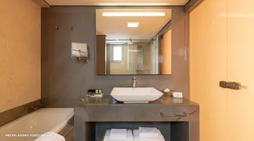Hotel Avra Imperial
