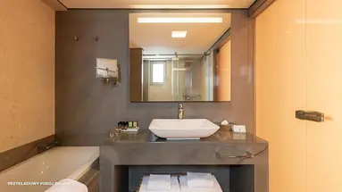 Hotel Avra Imperial