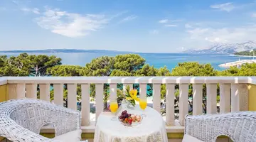 Hotel Bacchus