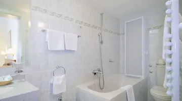 Hotel Bacchus