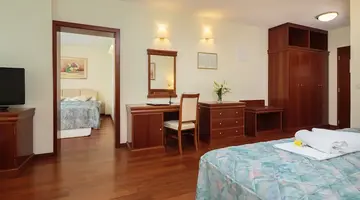 Hotel Bacchus
