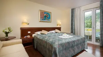 Hotel Bacchus