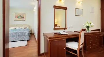 Hotel Bacchus