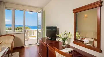 Hotel Bacchus