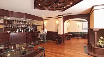 Hotel Bacchus