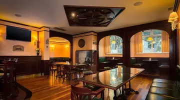 Hotel Bacchus