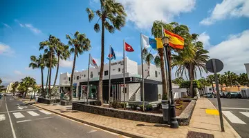 Hotel Bahia Calma Beach