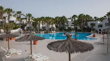 Hotel Bahia Calma Beach